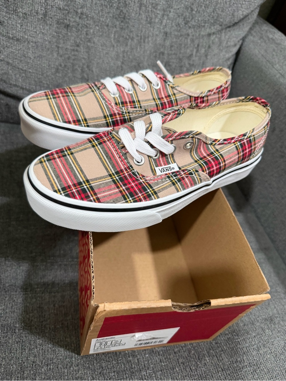 VANS AUTHENTIC Plaid Tan LOW TOP SNEAKER NIB VN000EGATAN Men’s 5.5 Womens 7